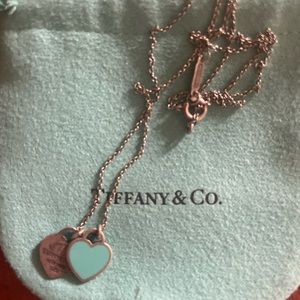 AUTHENTIC Tiffany & Co double heart necklace